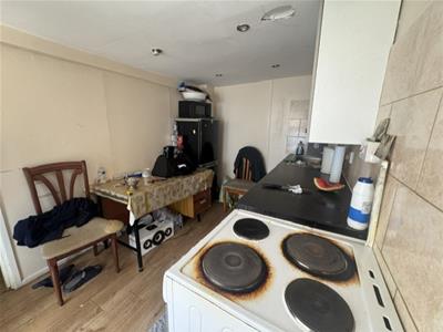 Picture 18